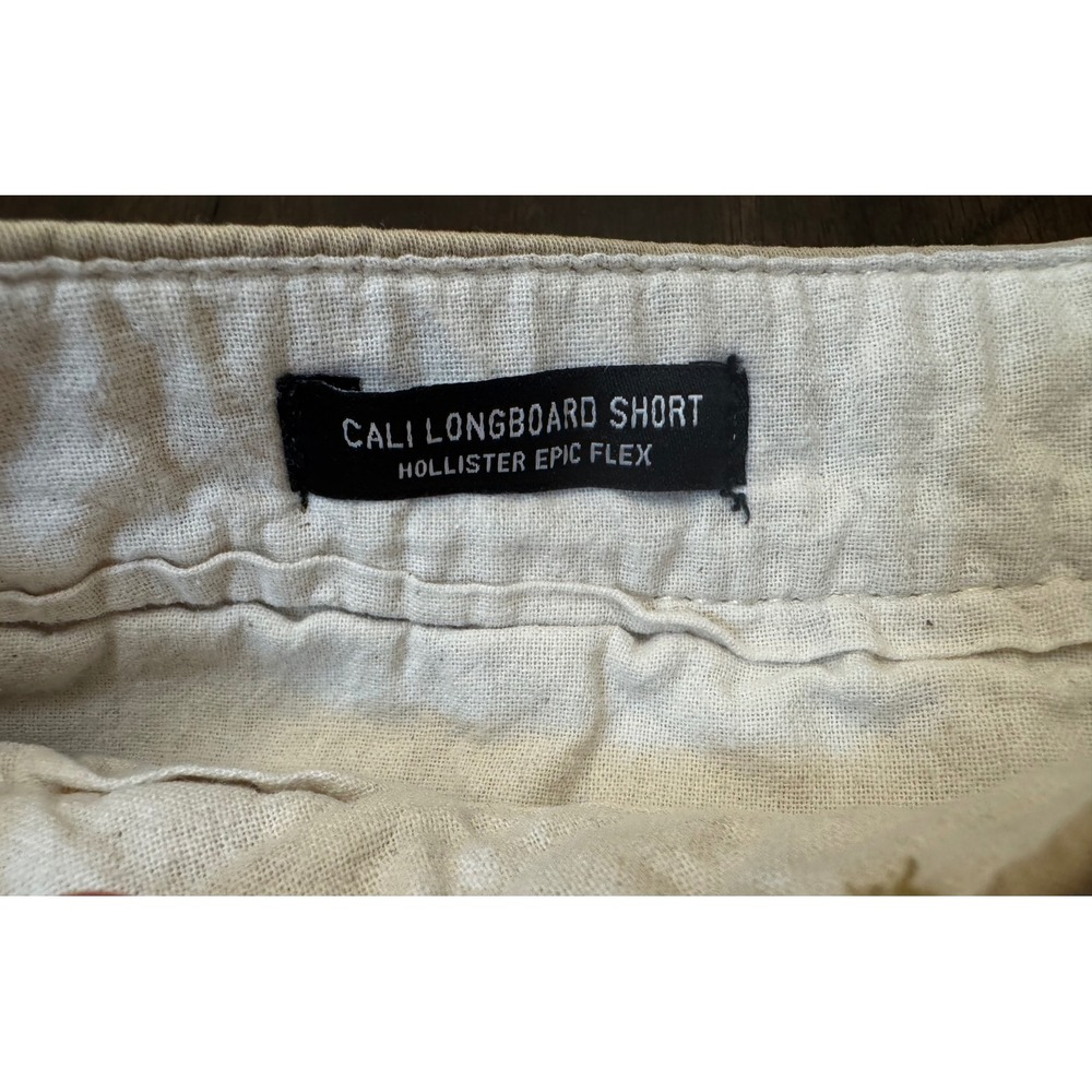 Hollister Mens Khaki Shorts Size 28 Slim Fit Epic Flex Stretch Chino Tan - Picture 5 of 6
